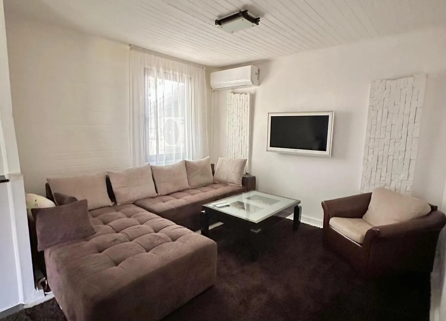 Vila Lea Hause With Swimming Pool In Vitosha Montain, Jacuzzi And Free Parking Sofie