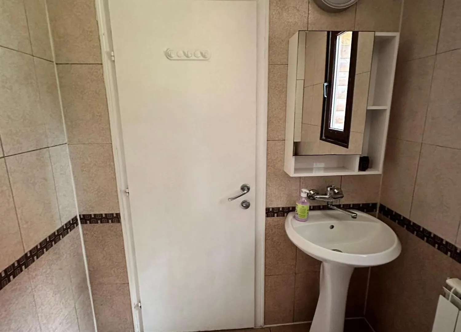 소피아 Lea Hause With Swimming Pool In Vitosha Montain, Jacuzzi And Free Parking 빌라 0*,